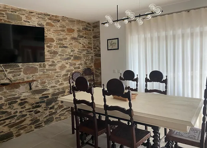 לינה וארוחת בוקר Casa Da Meia Encosta 4*