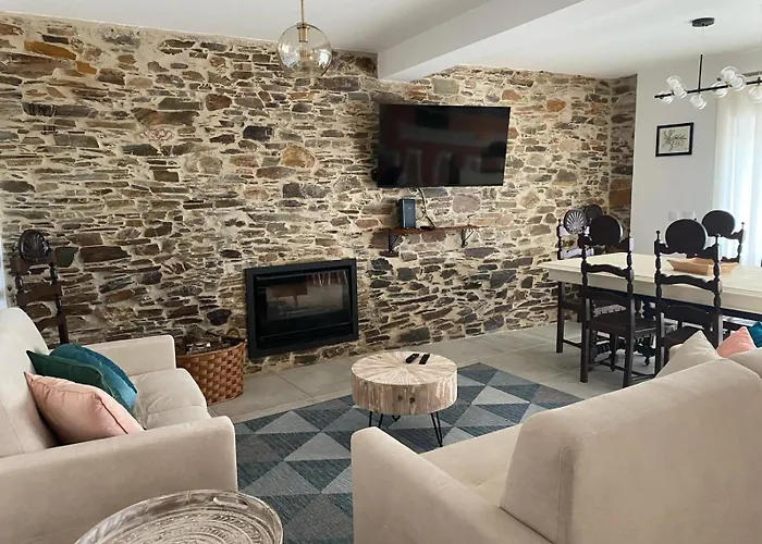 Casa Da Meia Encosta Bed & Breakfast Arganil